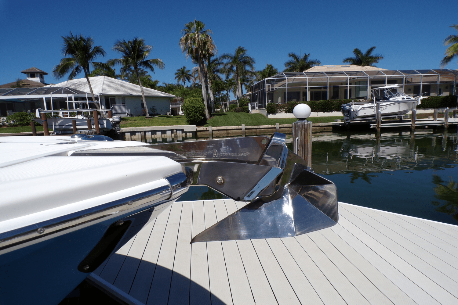 2014 EdgeWater 318CC Image Thumbnail #61