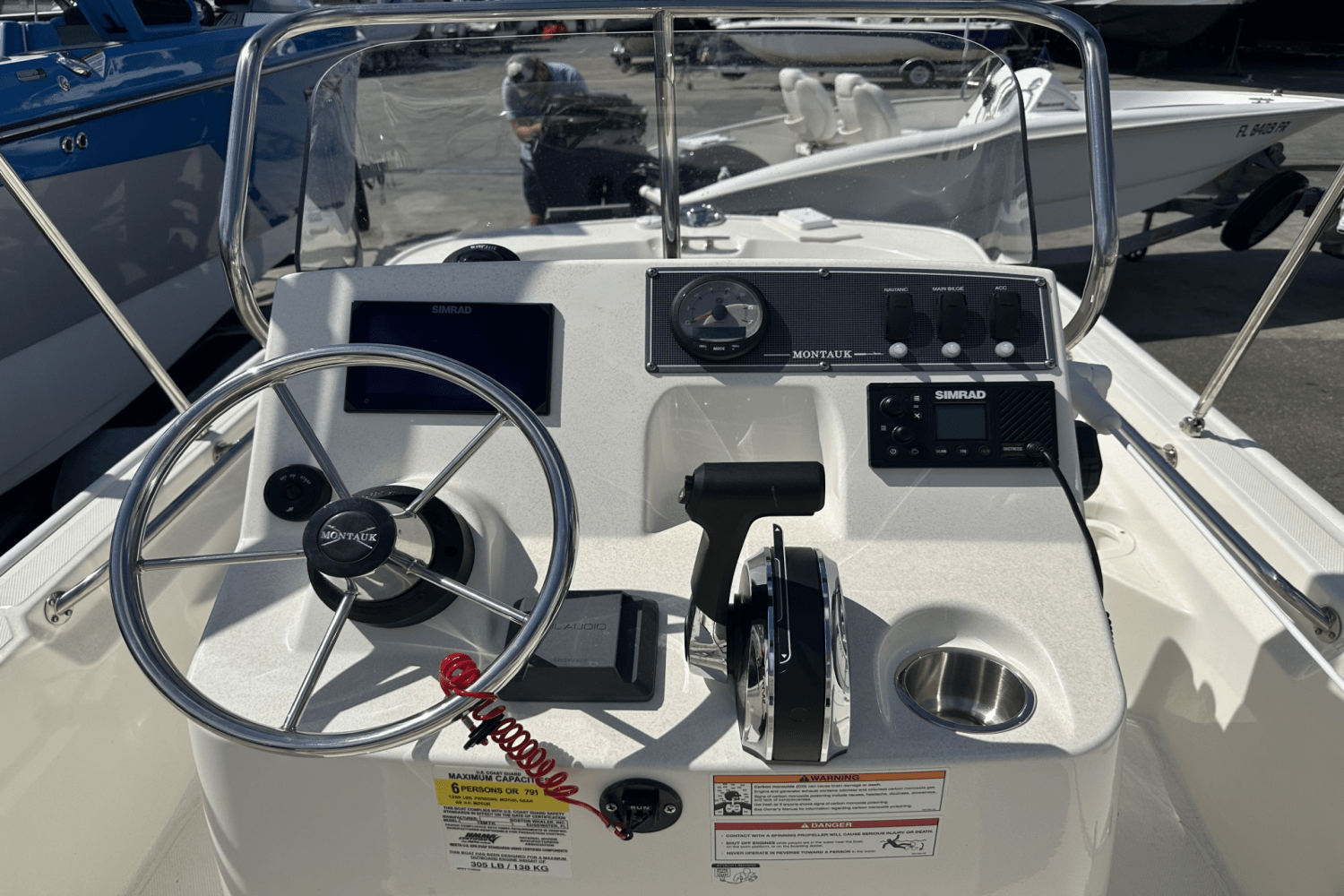 2024 Boston Whaler 15 MONTAUK Image Thumbnail #2