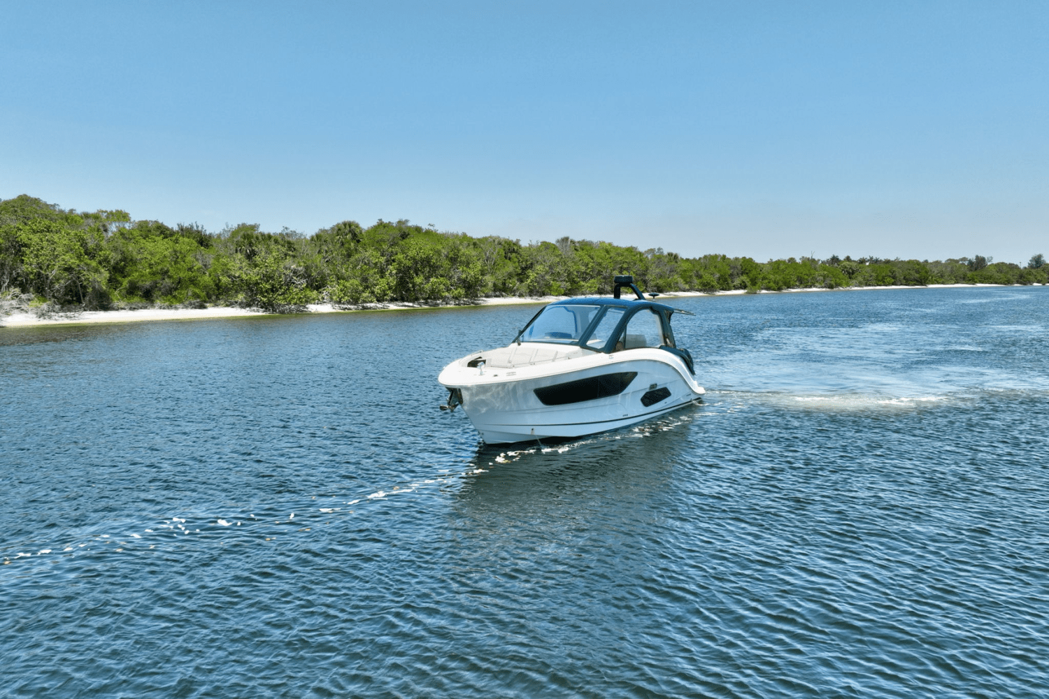 2024 Sea Ray 370 SUNDANCER OUTBOARD Image Thumbnail #37