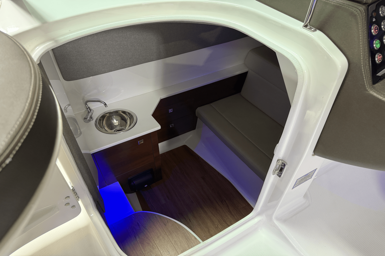 2021 Chaparral 280 OSX Image Thumbnail #73
