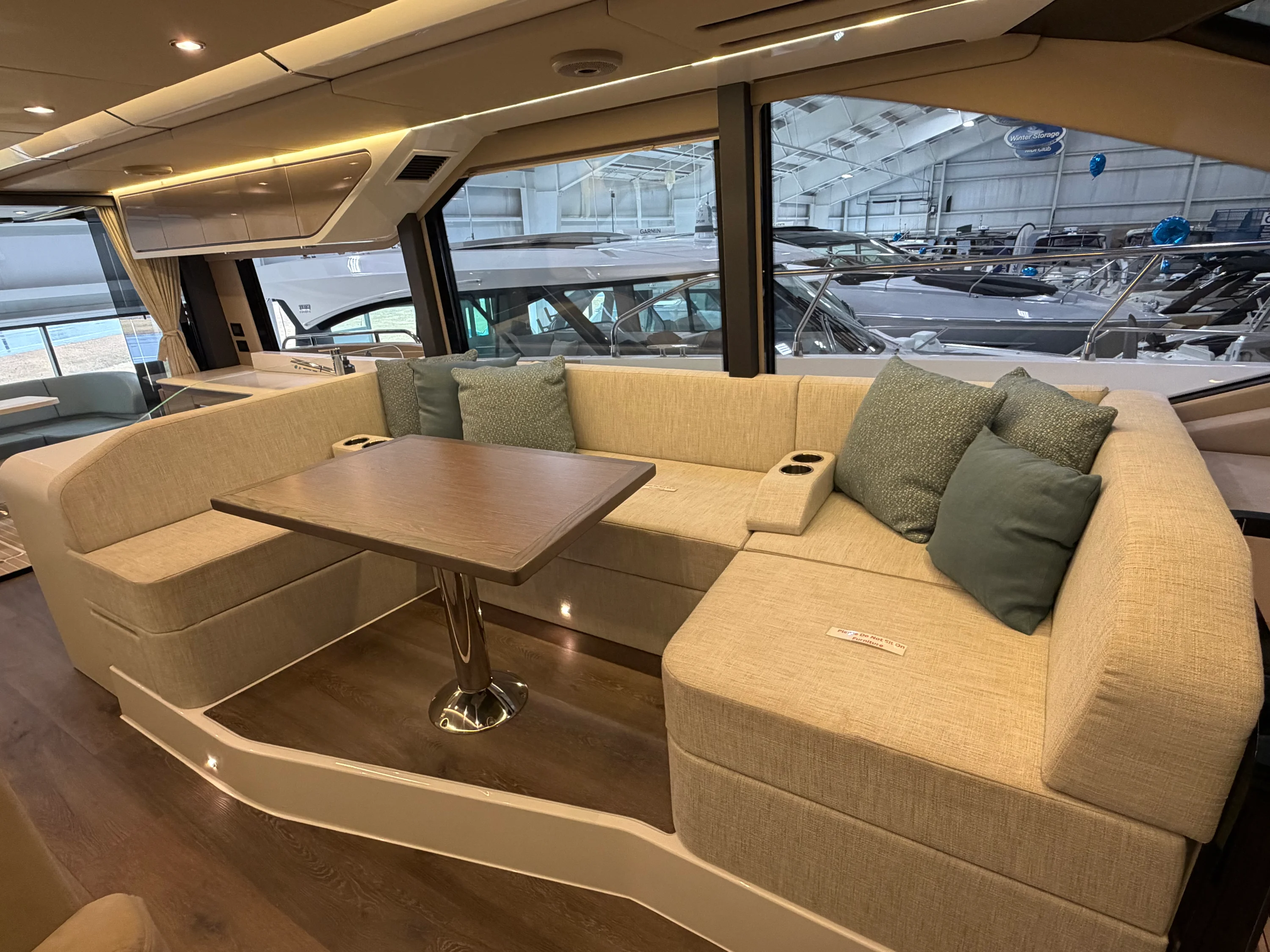 2026 Cruisers Yachts 57 FLY Image Thumbnail #44