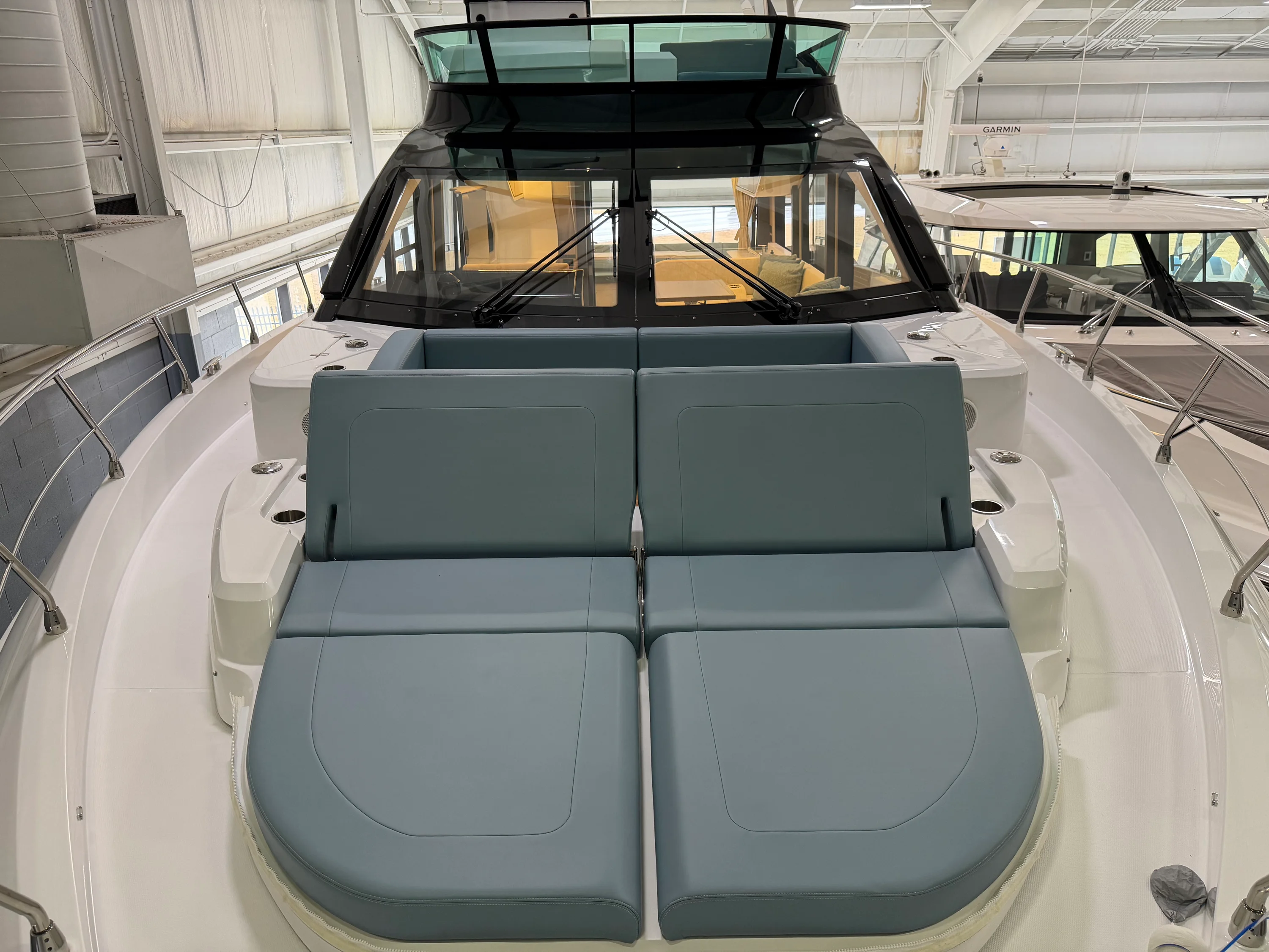 2026 Cruisers Yachts 57 FLY Image Thumbnail #78