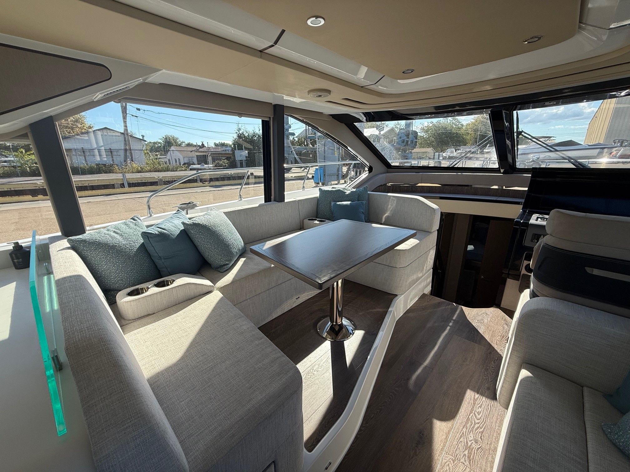 2026 Cruisers Yachts 57 Fly Image Thumbnail #24