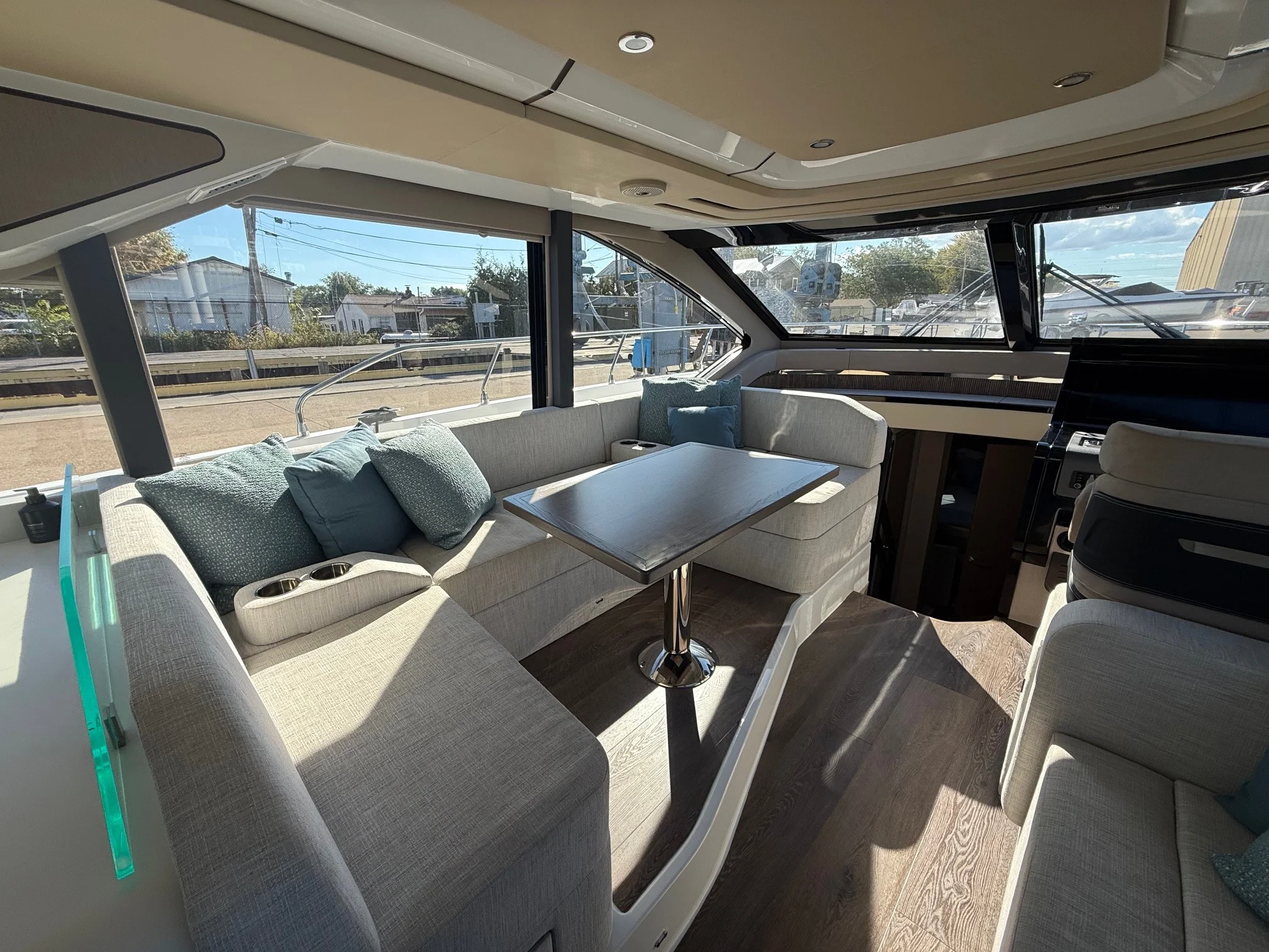 2026 Cruisers Yachts 57 FLY Image Thumbnail #23