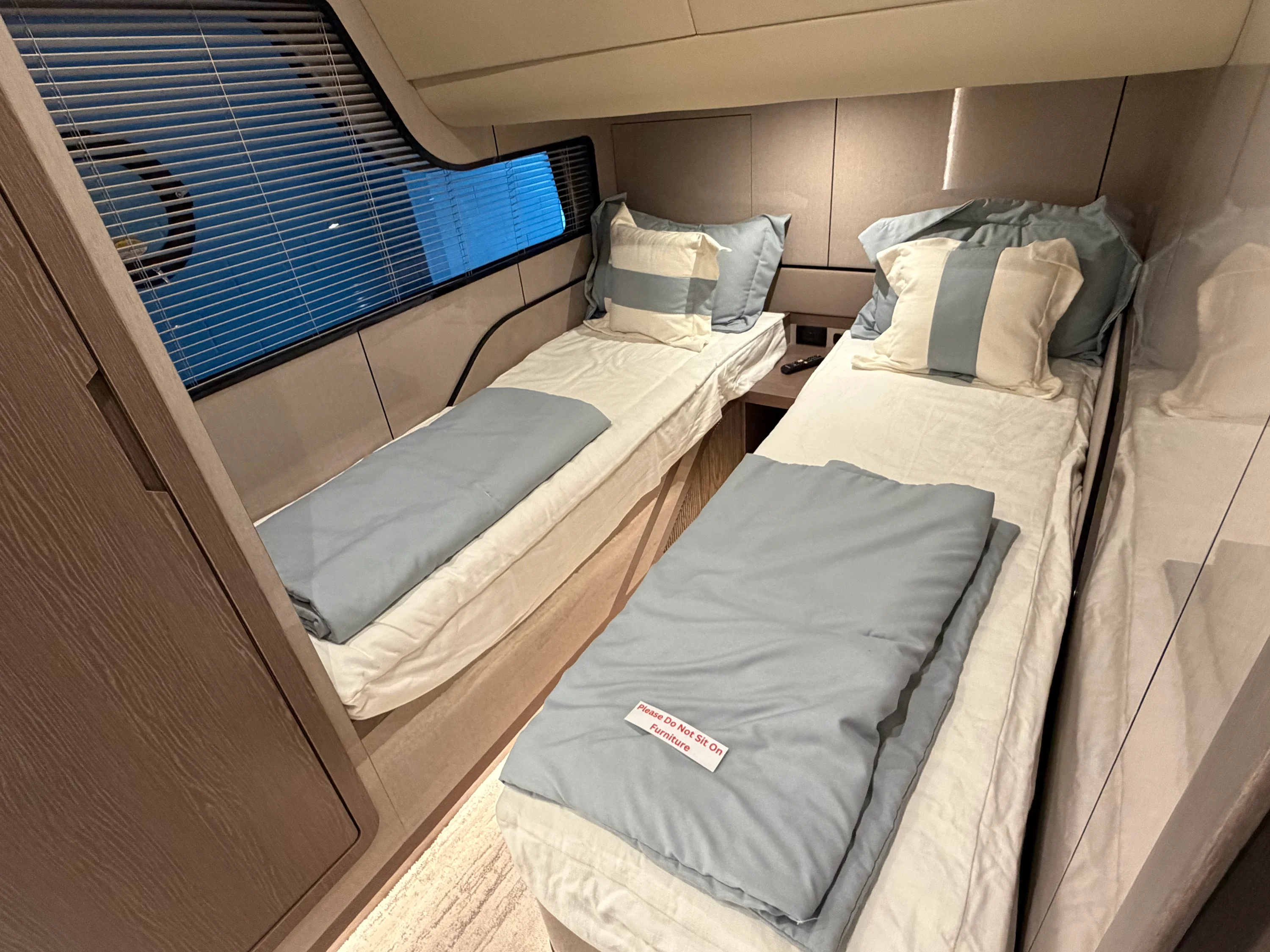 2026 Cruisers Yachts 57 FLY Image Thumbnail #62