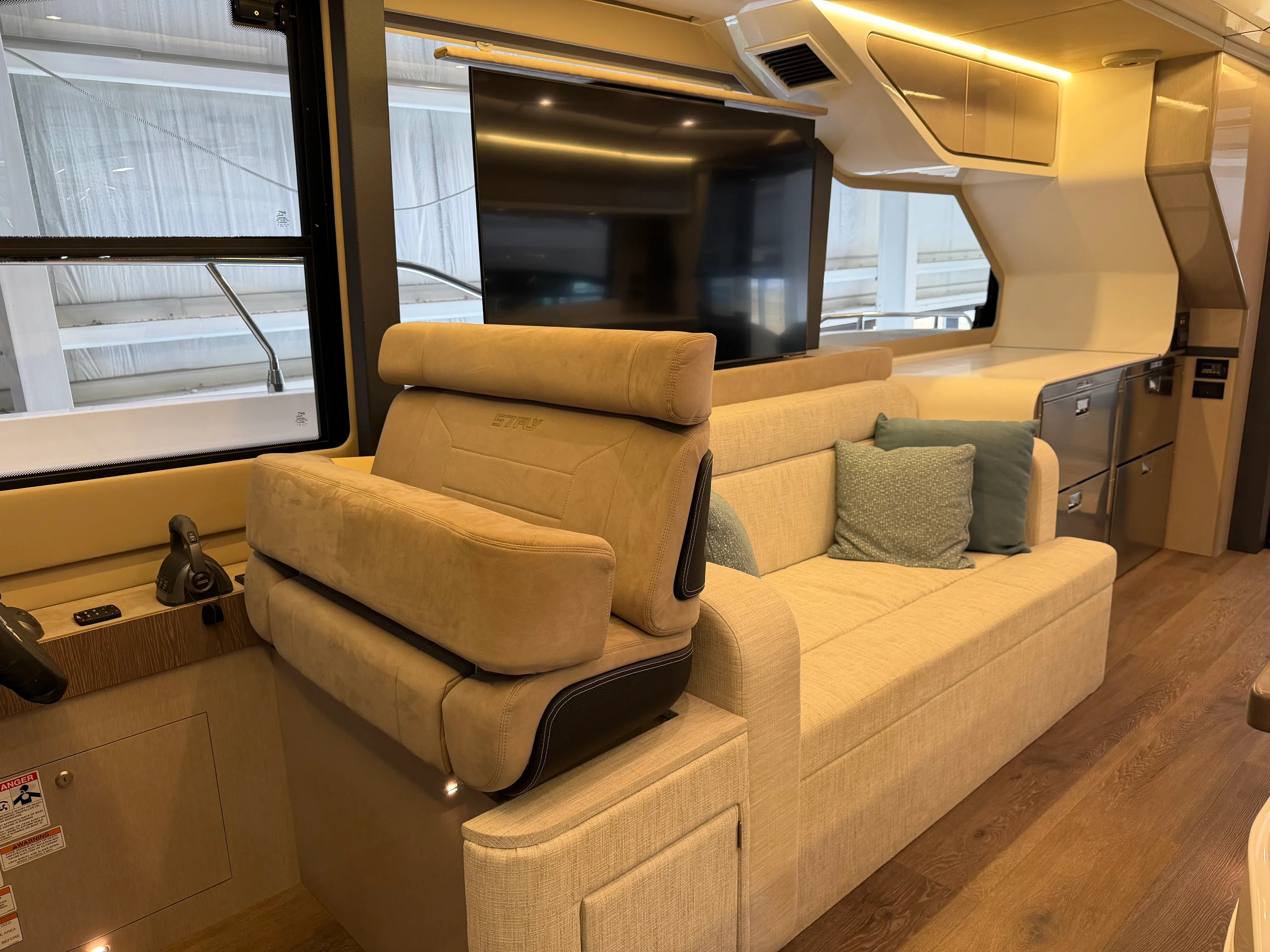 2026 Cruisers Yachts 57 FLY Image Thumbnail #46