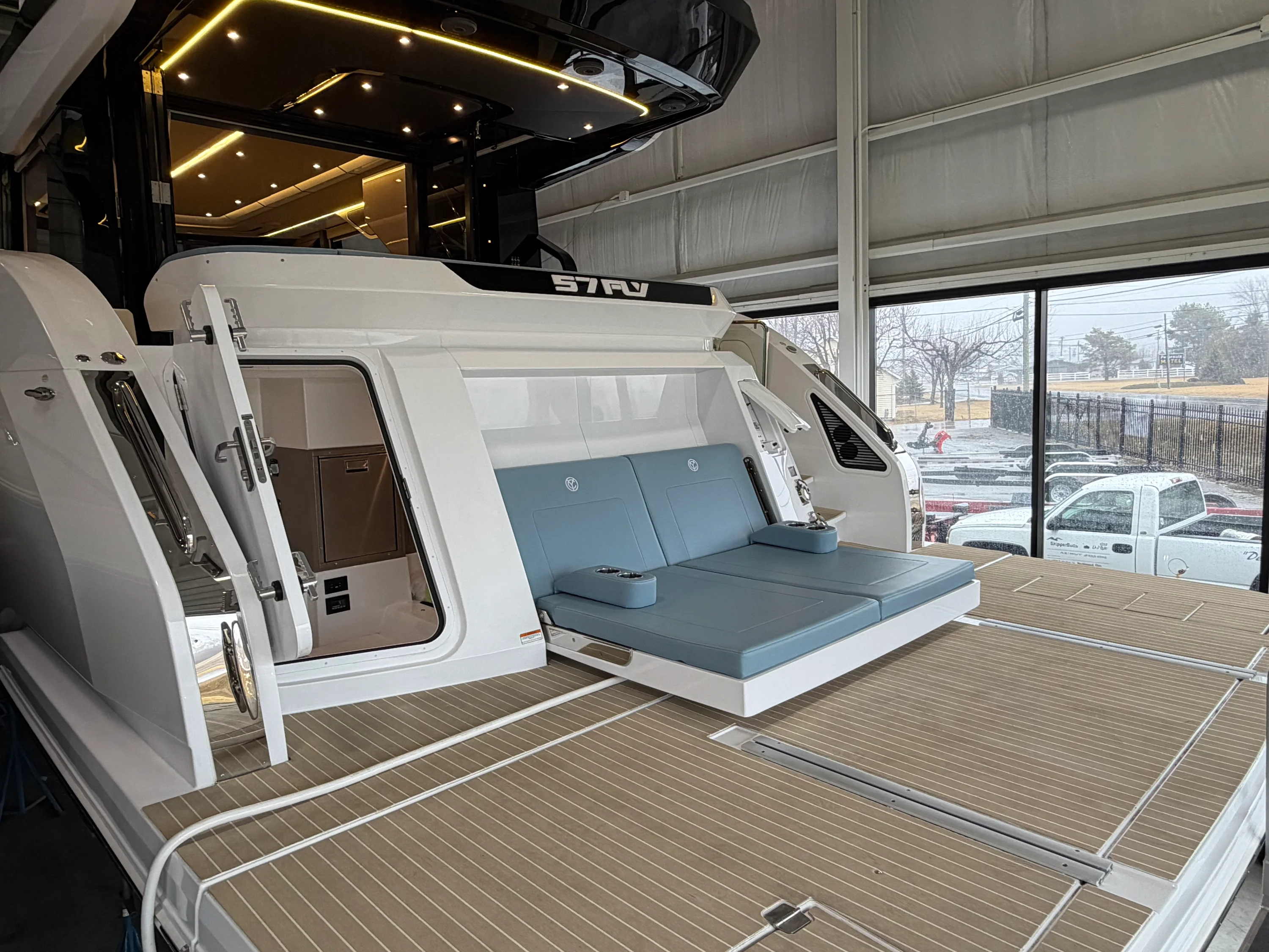 2026 Cruisers Yachts 57 FLY Image Thumbnail #19