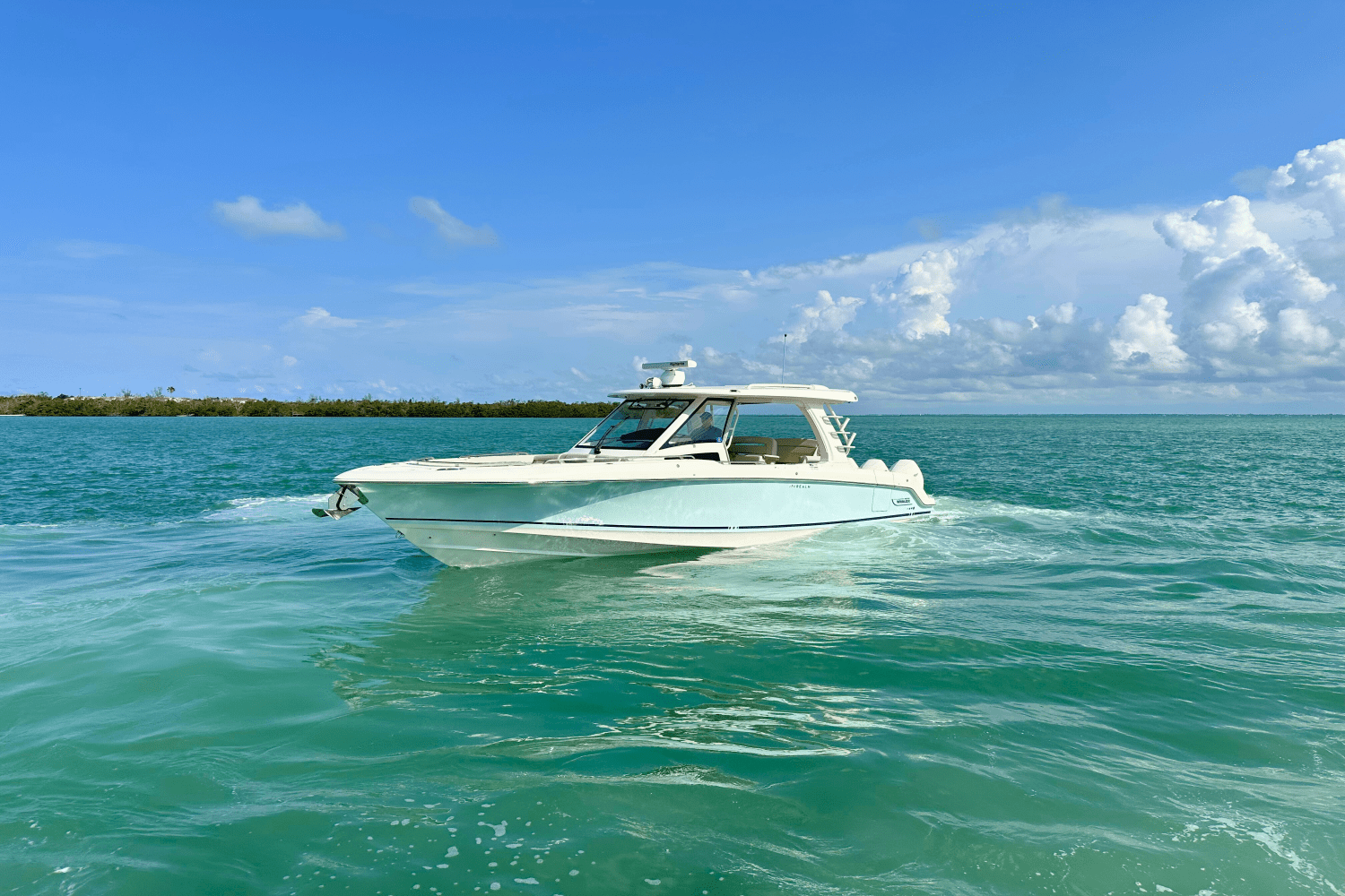 2023 Boston Whaler 350 REALM Image Thumbnail #1