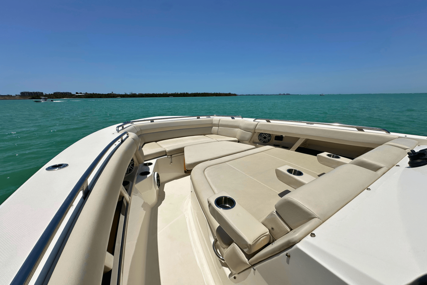 2023 Boston Whaler 350 REALM Image Thumbnail #11