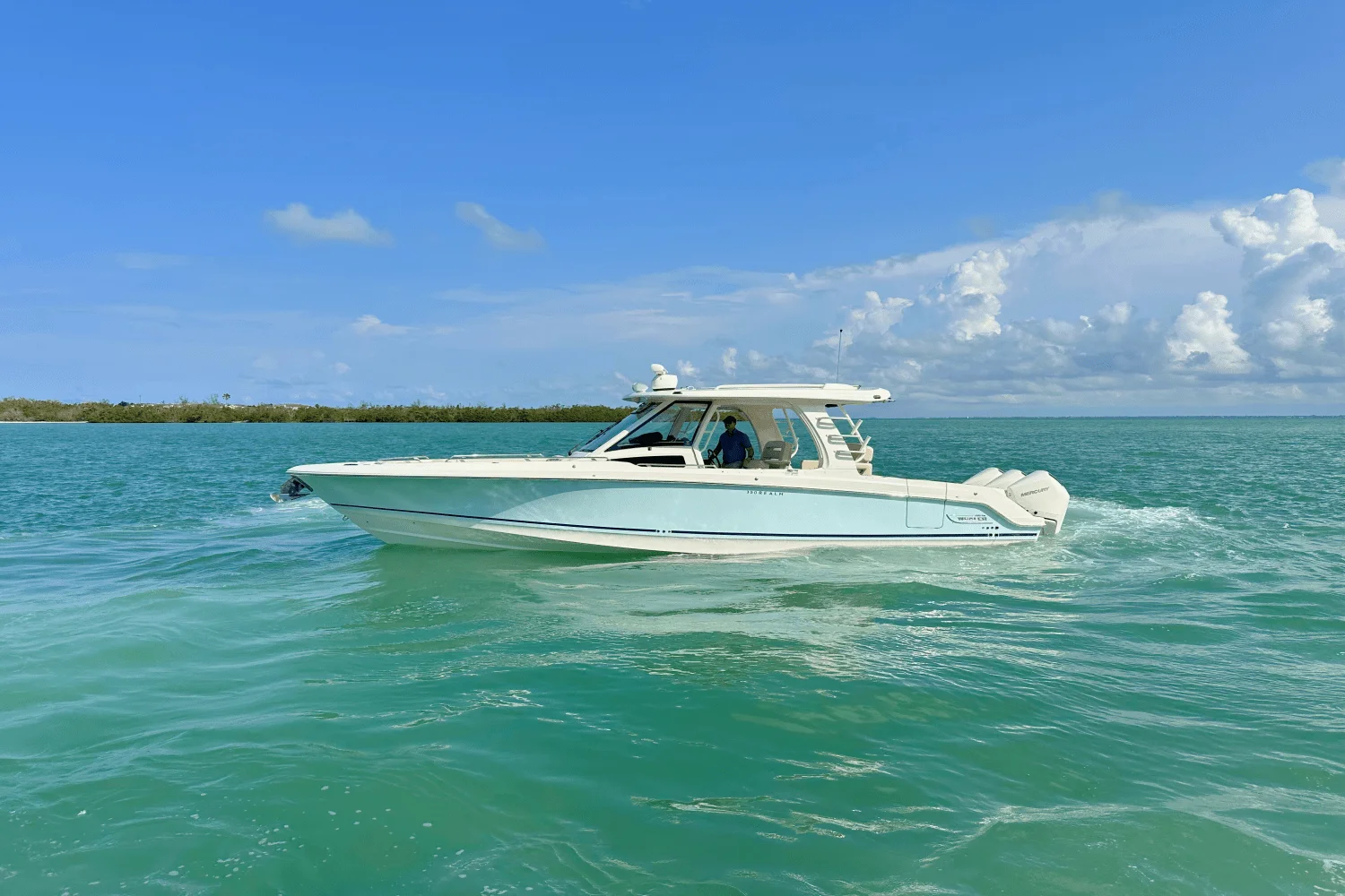 2023 Boston Whaler 350 REALM Image Thumbnail #3