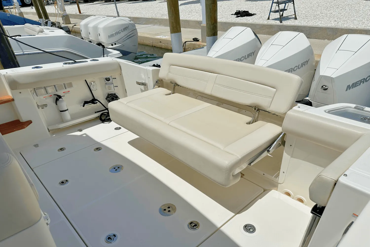 2023 Boston Whaler 350 REALM Image Thumbnail #20