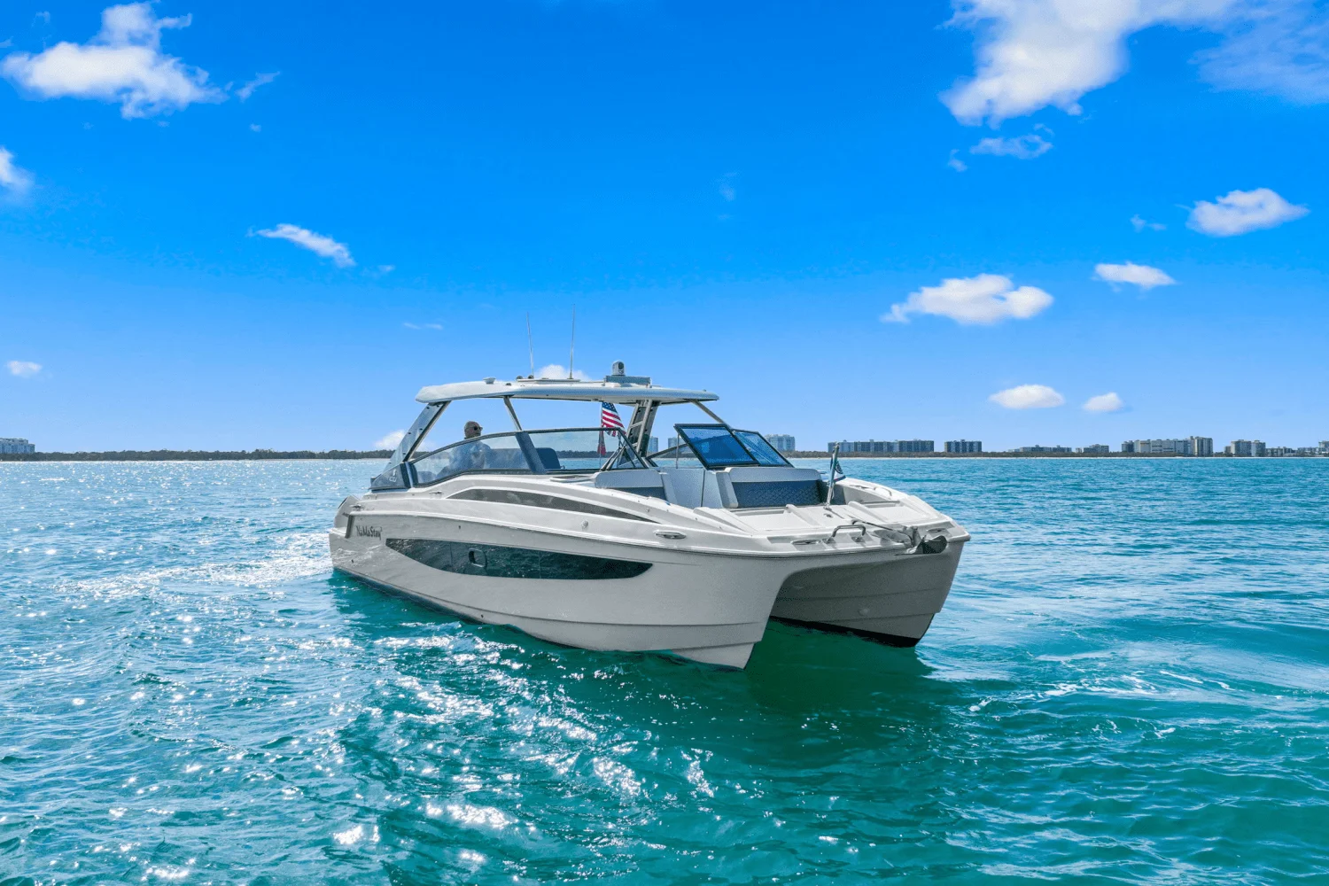 2022 Aquila 32 Image Thumbnail #3