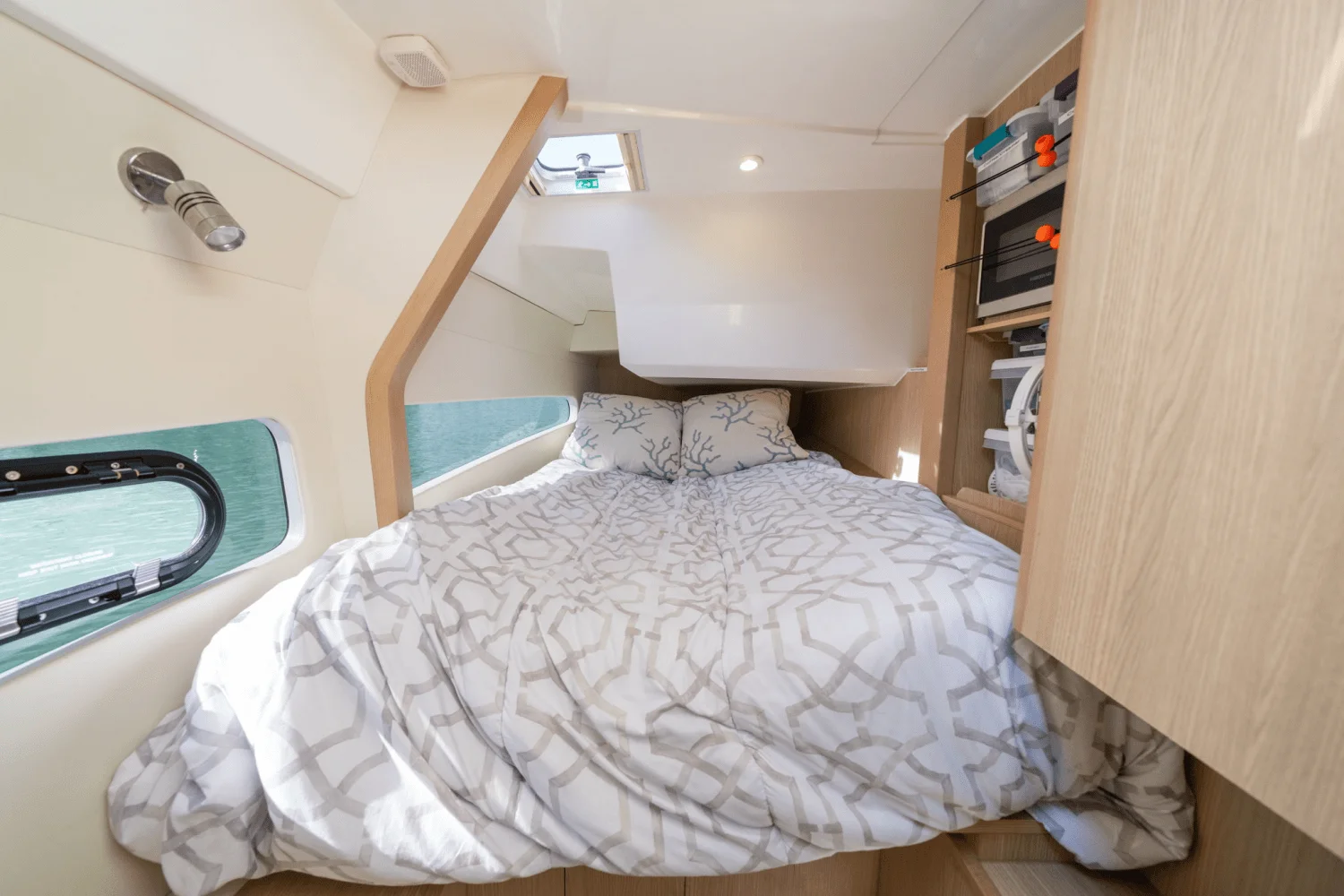 2022 Aquila 32 Image Thumbnail #35