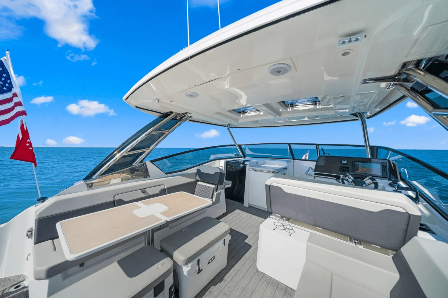 2022 Aquila 32 Image Thumbnail #30