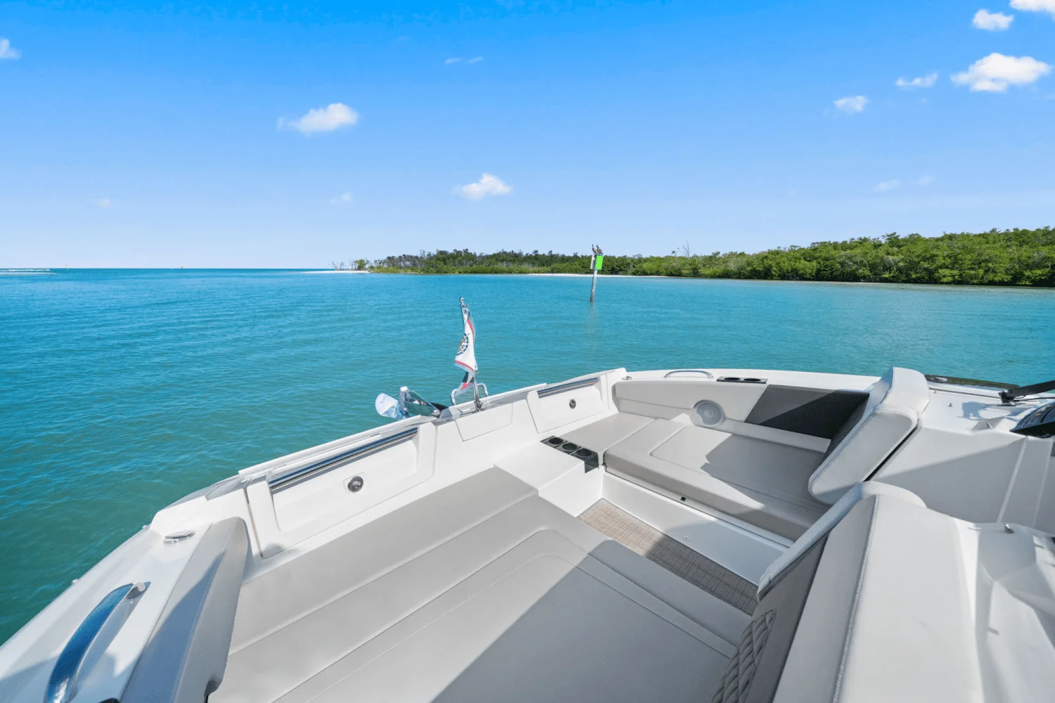 2022 Aquila 32 Image Thumbnail #19