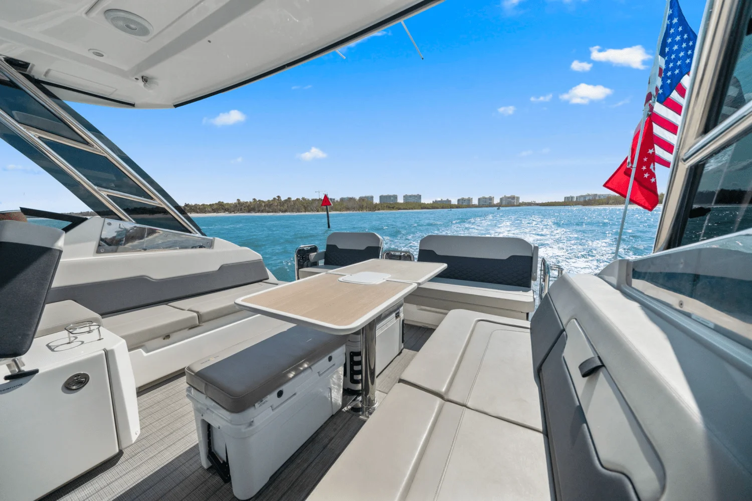 2022 Aquila 32 Image Thumbnail #25