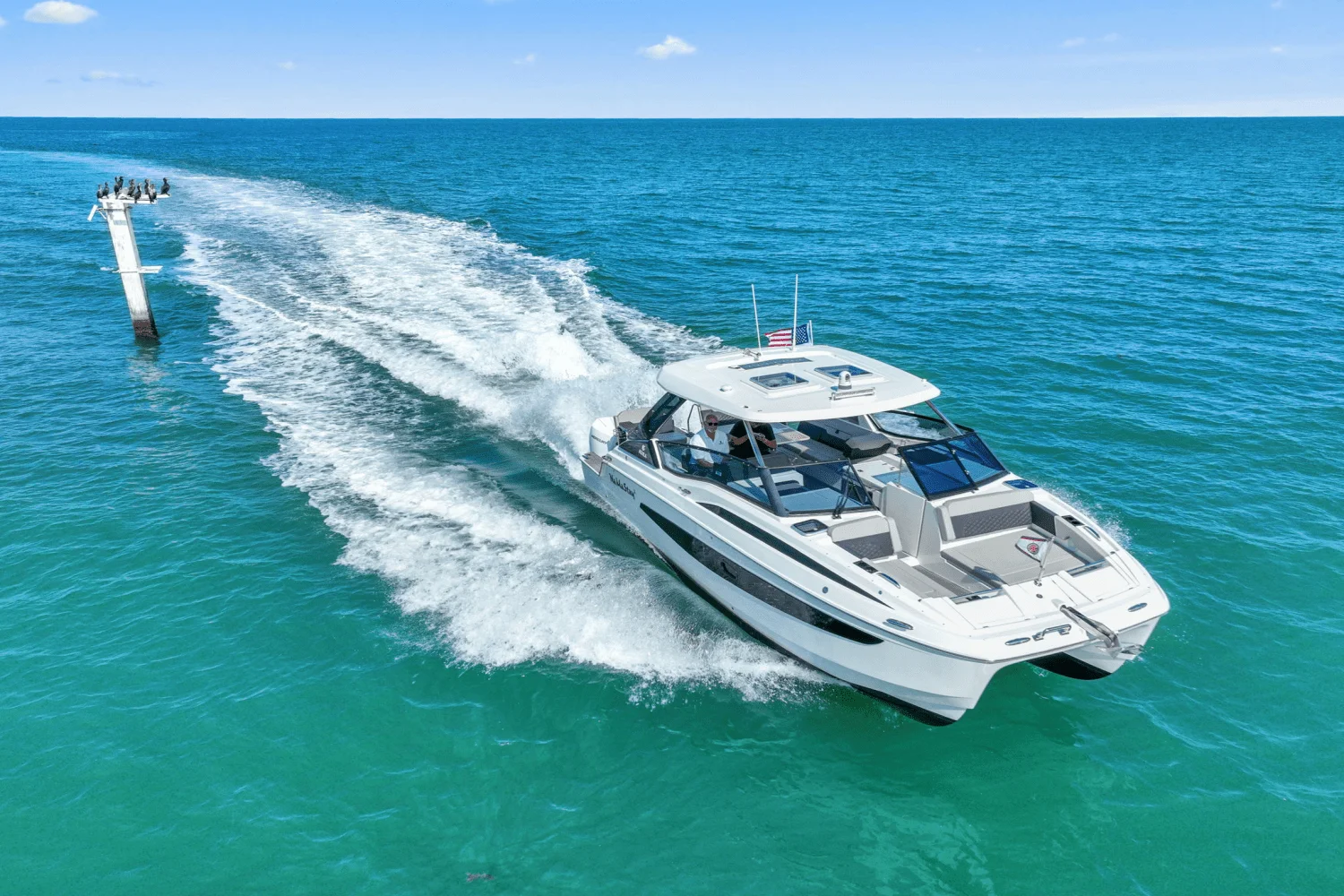 2022 Aquila 32 Image Thumbnail #6