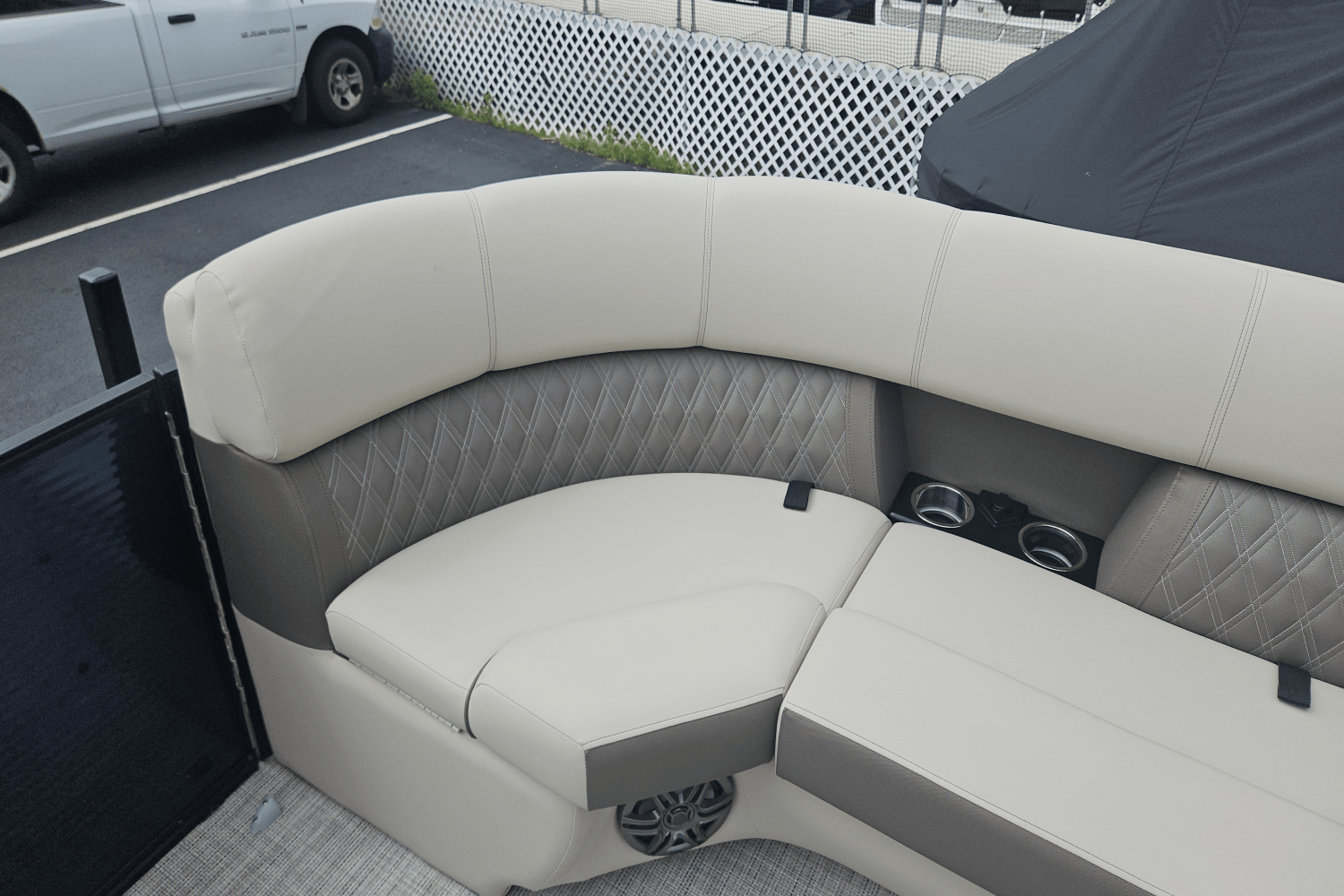 2022 Harris 230 SUNLINER Image Thumbnail #14