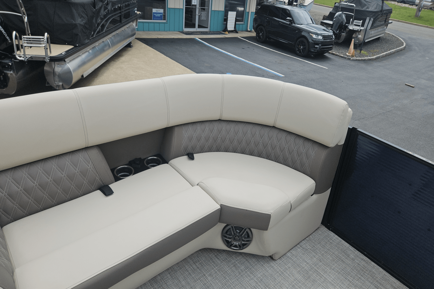 2022 Harris 230 SUNLINER Image Thumbnail #12