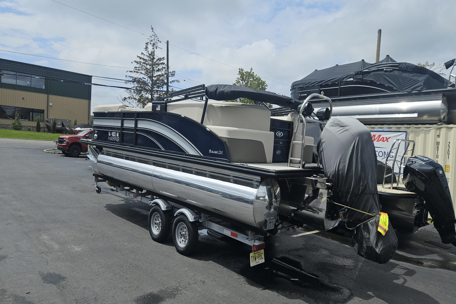 2022 Harris 230 SUNLINER Image Thumbnail #3