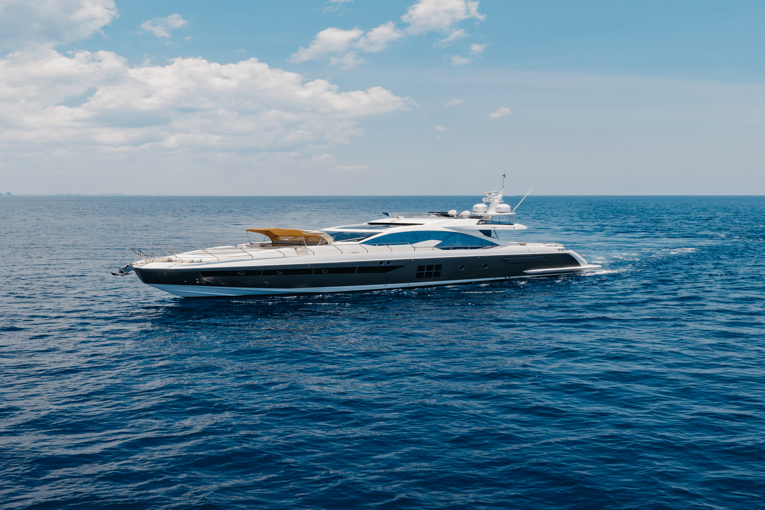 2019 Azimut 77S Image Thumbnail #11