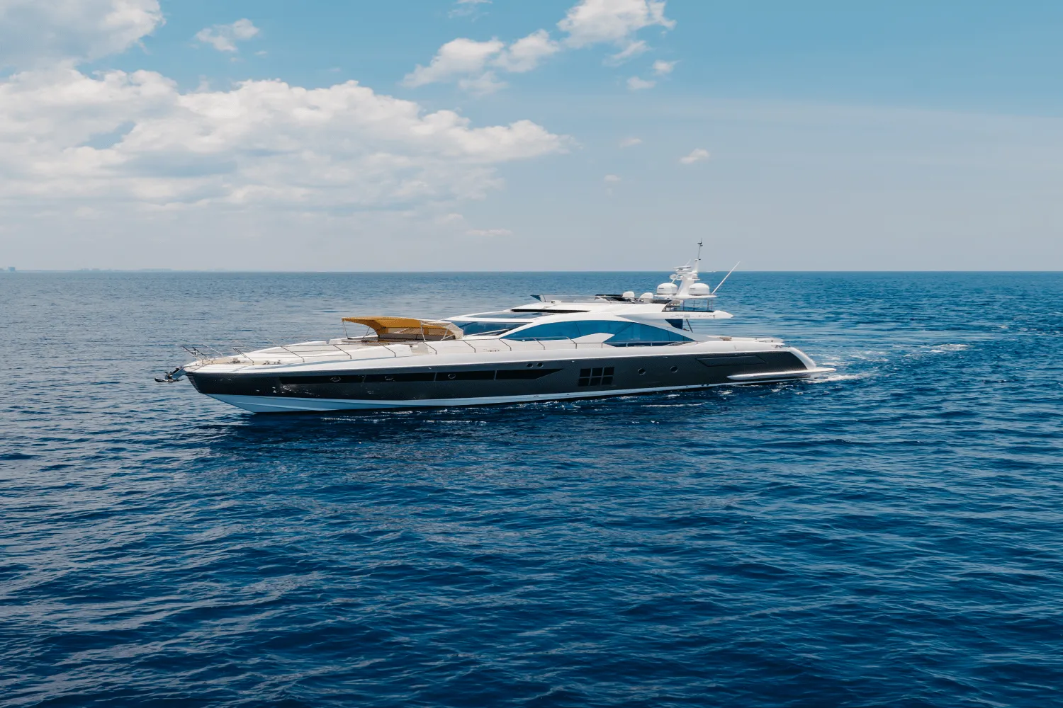 2019 Azimut 77S Image Thumbnail #11