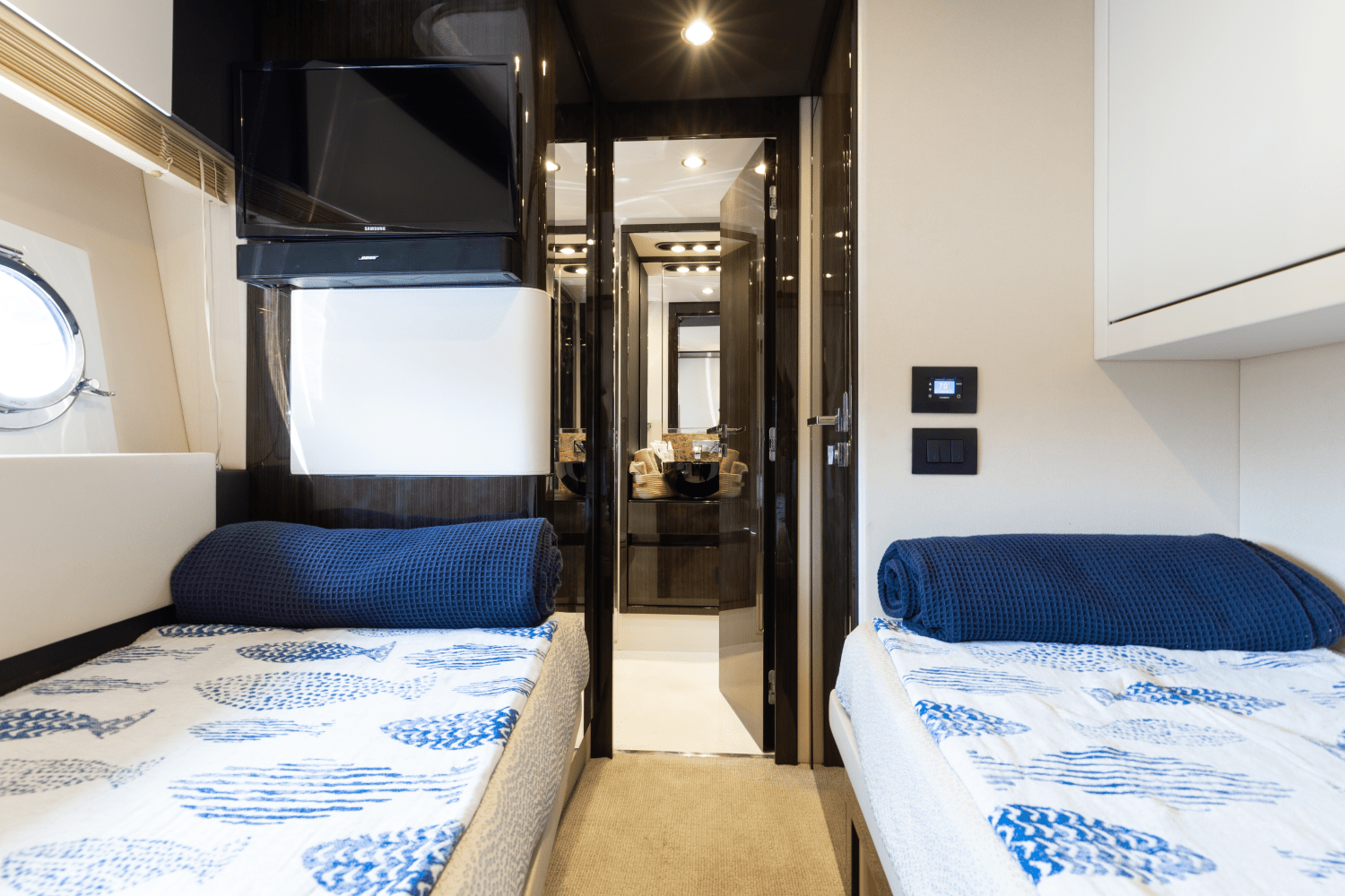 2019 Azimut 77S Image Thumbnail #34