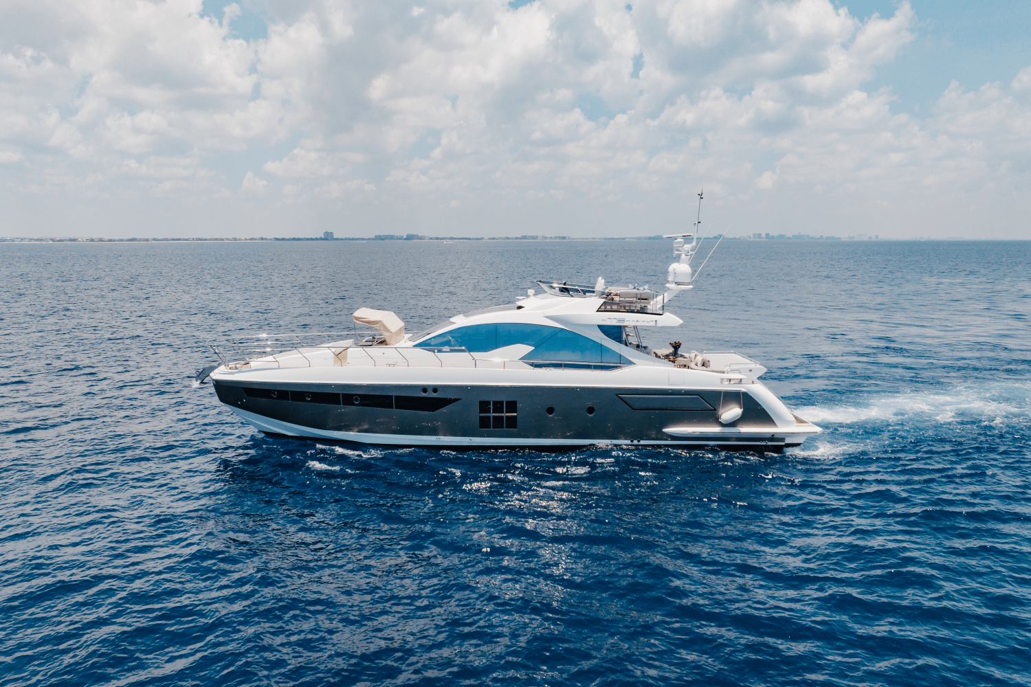 2019 Azimut 77S Image Thumbnail #0