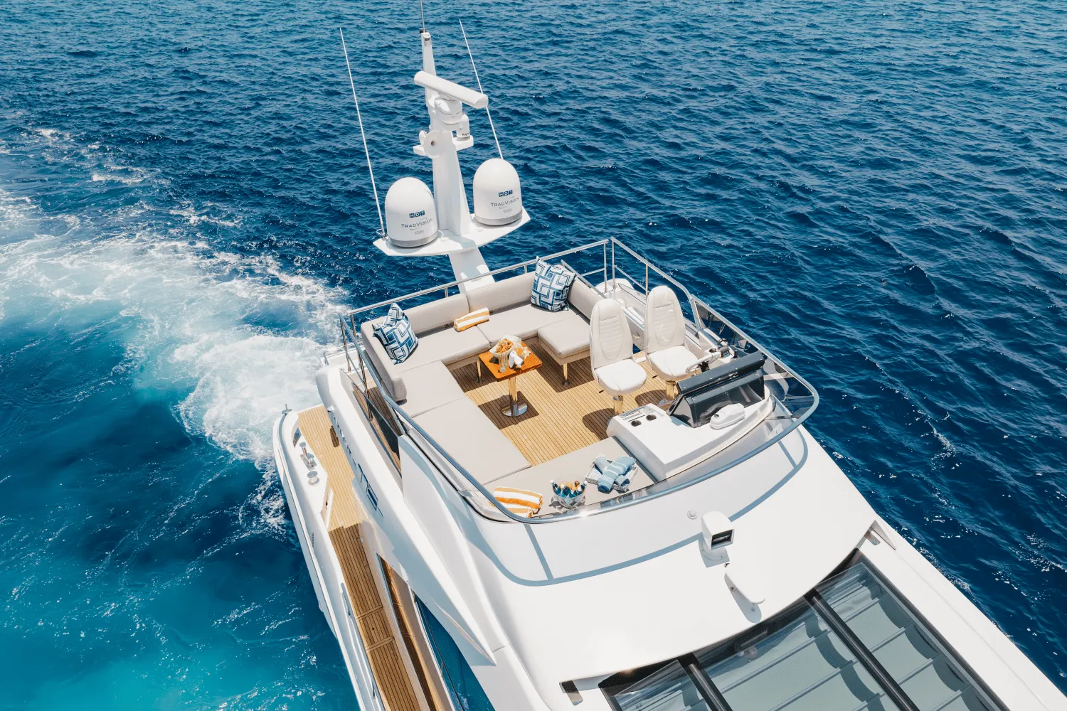 2019 Azimut 77S Image Thumbnail #9