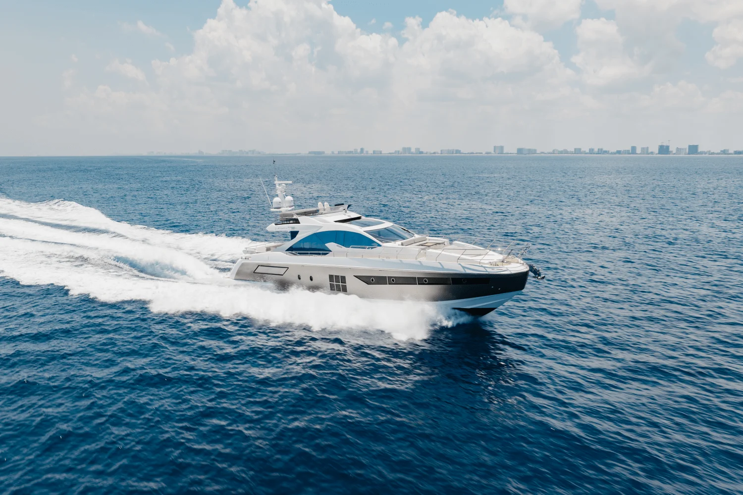 2019 Azimut 77S Image Thumbnail #12