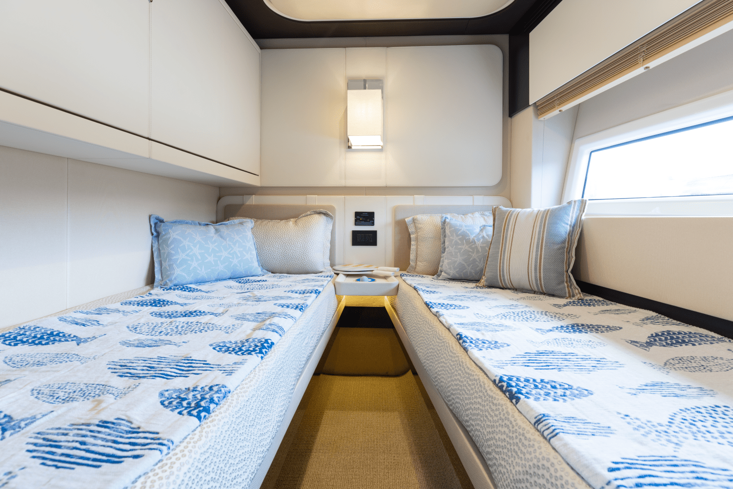 2019 Azimut 77S Image Thumbnail #33