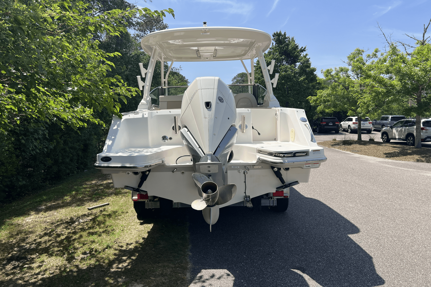2023 Boston Whaler 240 VANTAGE Image Thumbnail #3