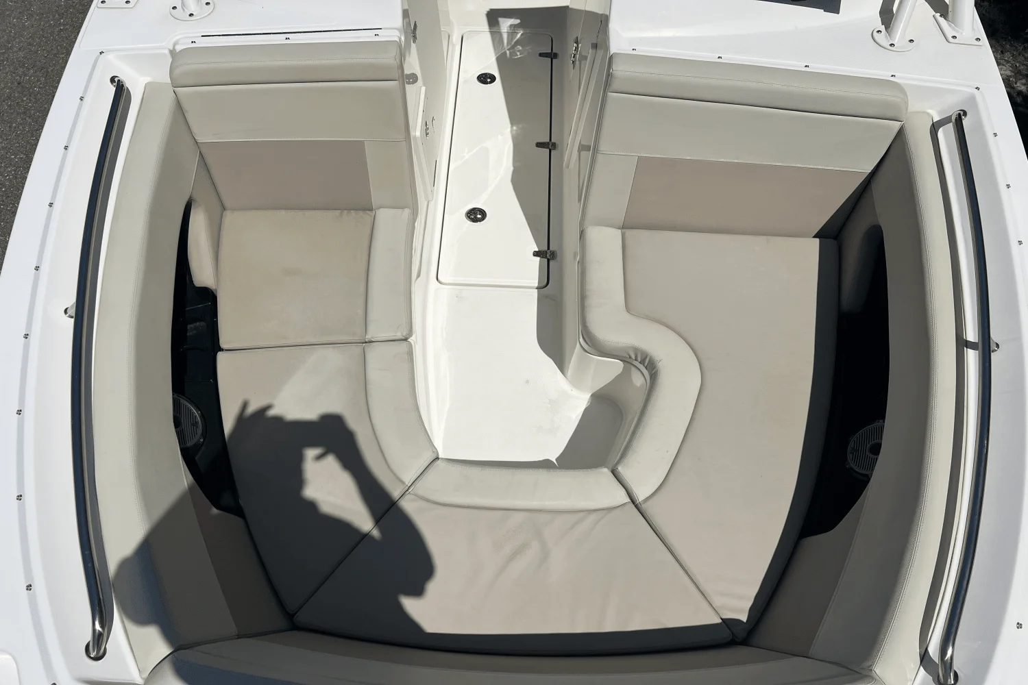 2023 Boston Whaler 240 VANTAGE Image Thumbnail #21