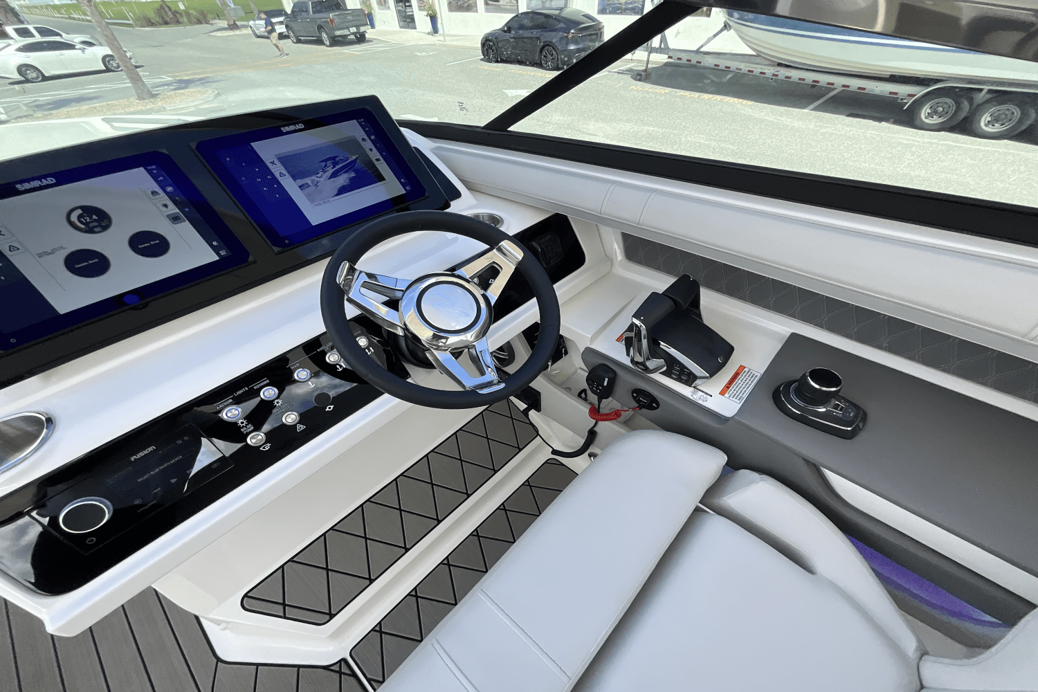 2026 Sea Ray SLX 310 Ouboard Image Thumbnail #19