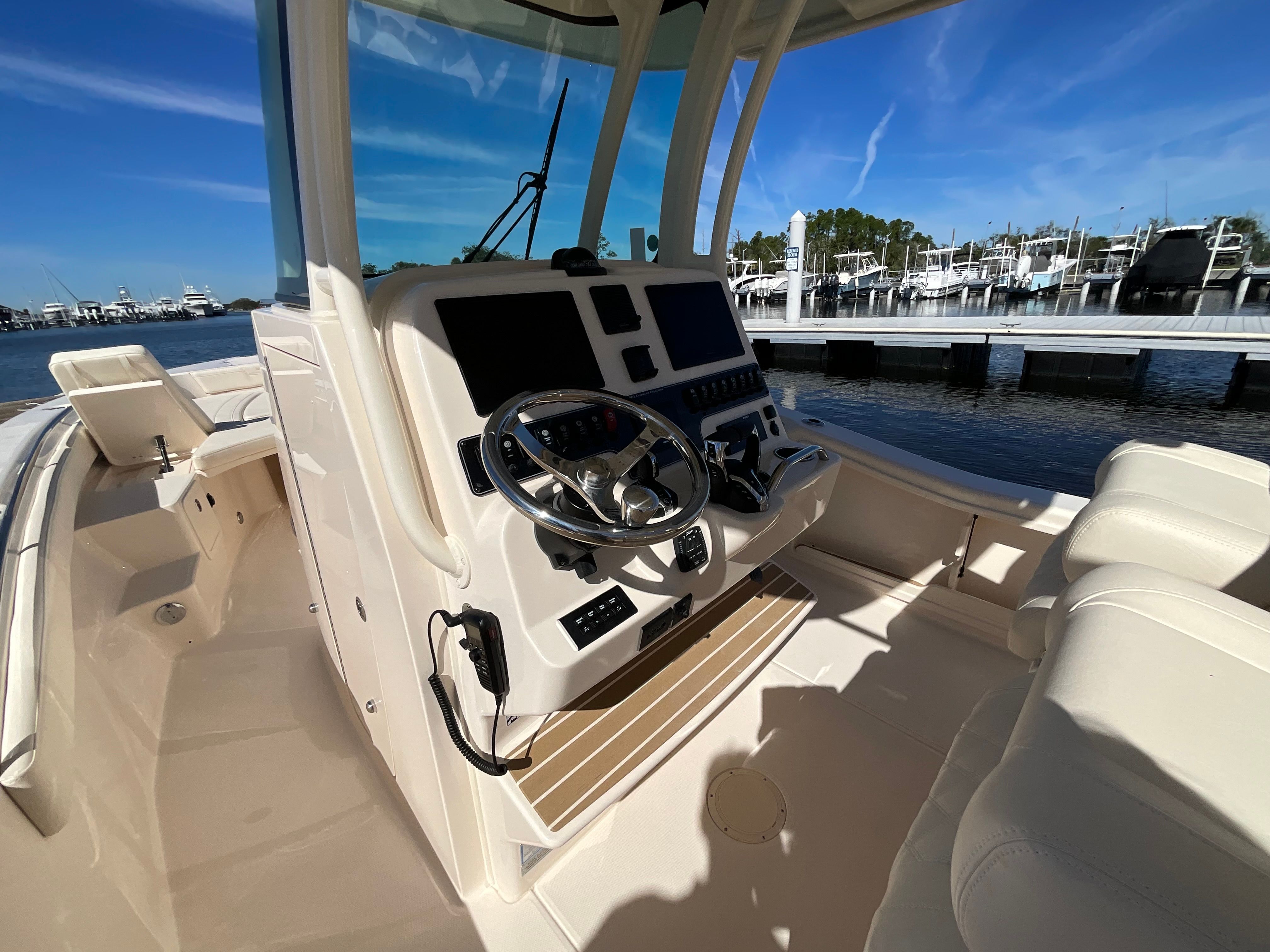 2026 Grady-White 281 CE Image Thumbnail #6