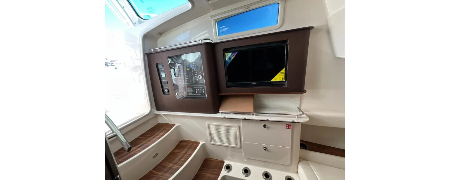 2026 Grady-White Canyon 386 Image Thumbnail #23