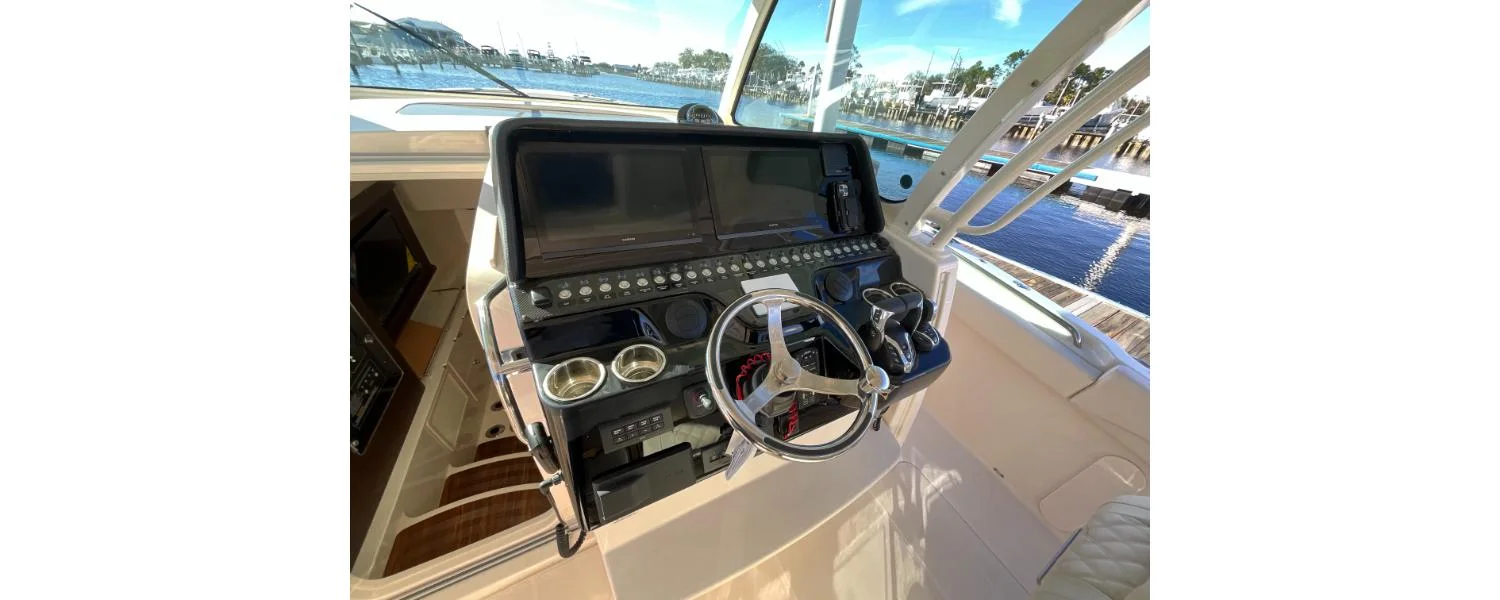 2026 Grady-White Canyon 386 Image Thumbnail #28