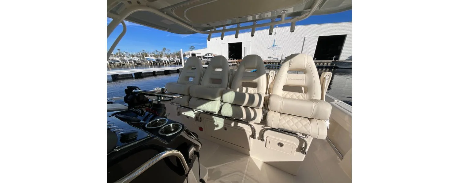 2026 Grady-White Canyon 386 Image Thumbnail #26