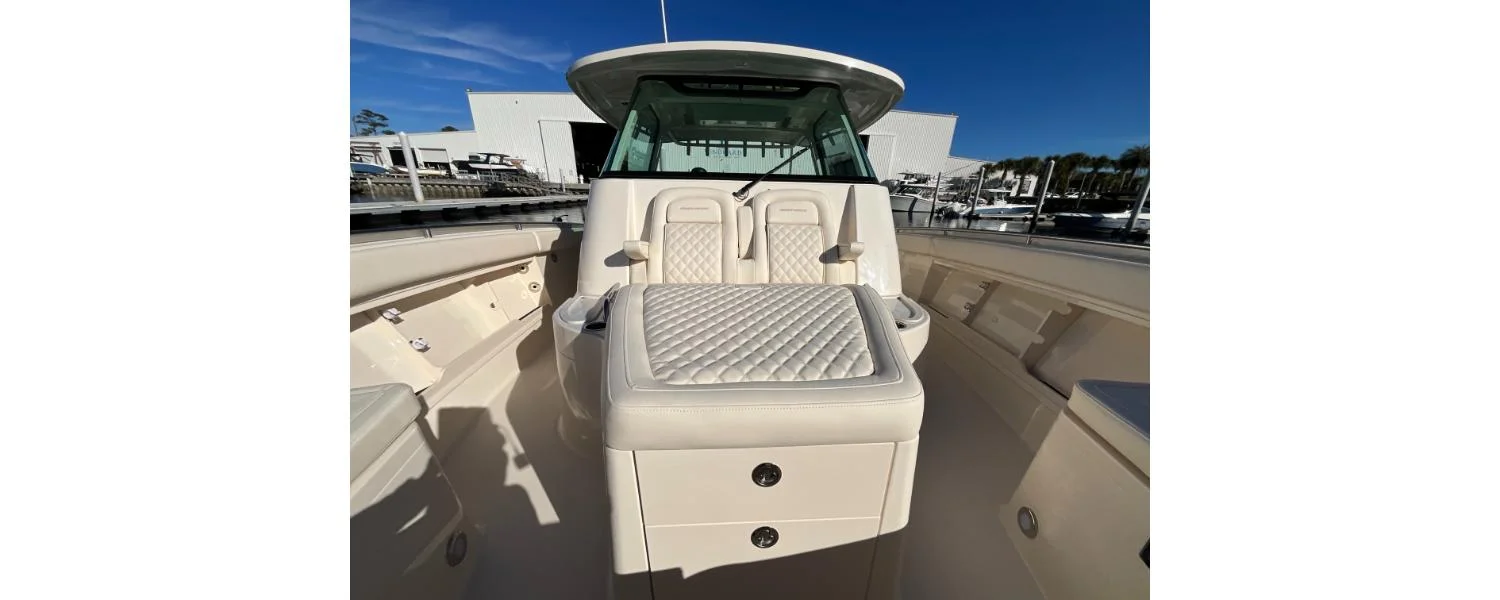 2026 Grady-White Canyon 386 Image Thumbnail #30