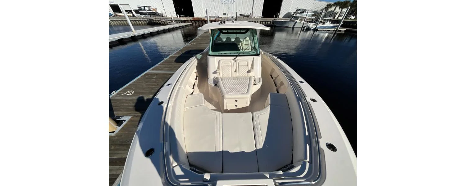 2026 Grady-White Canyon 386 Image Thumbnail #9