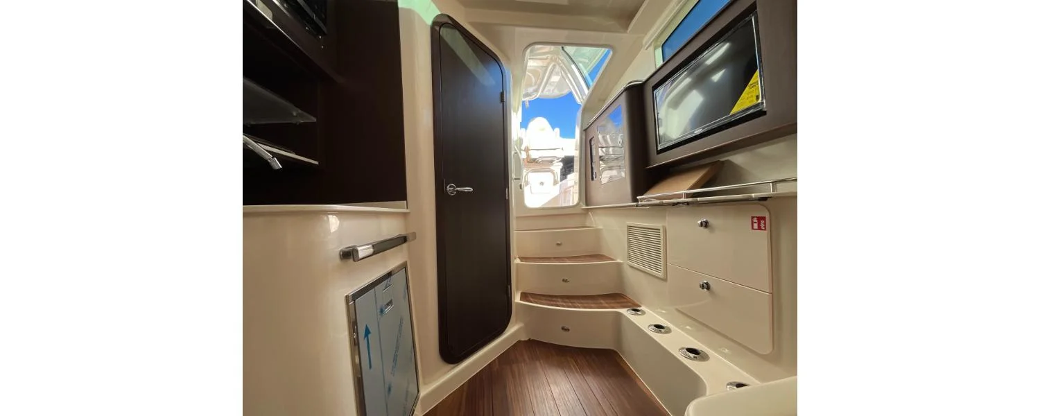 2026 Grady-White Canyon 386 Image Thumbnail #20