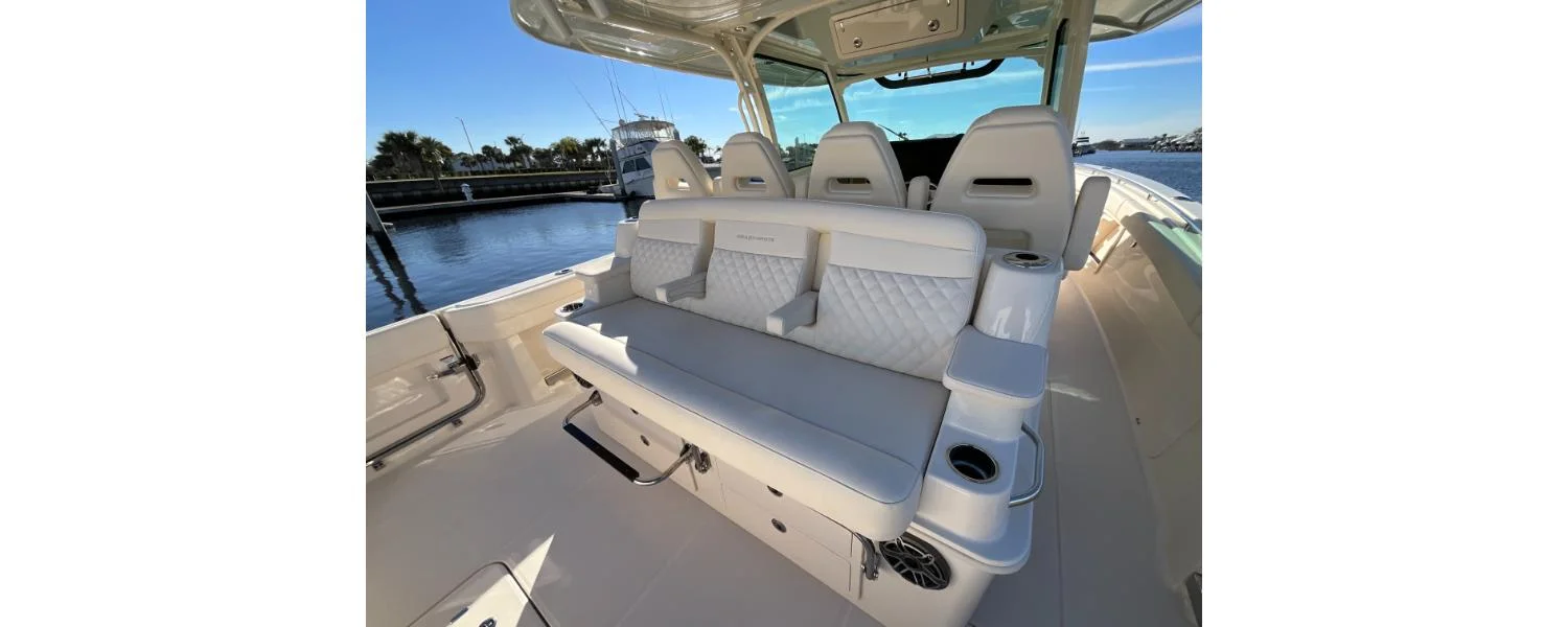 2026 Grady-White Canyon 386 Image Thumbnail #43