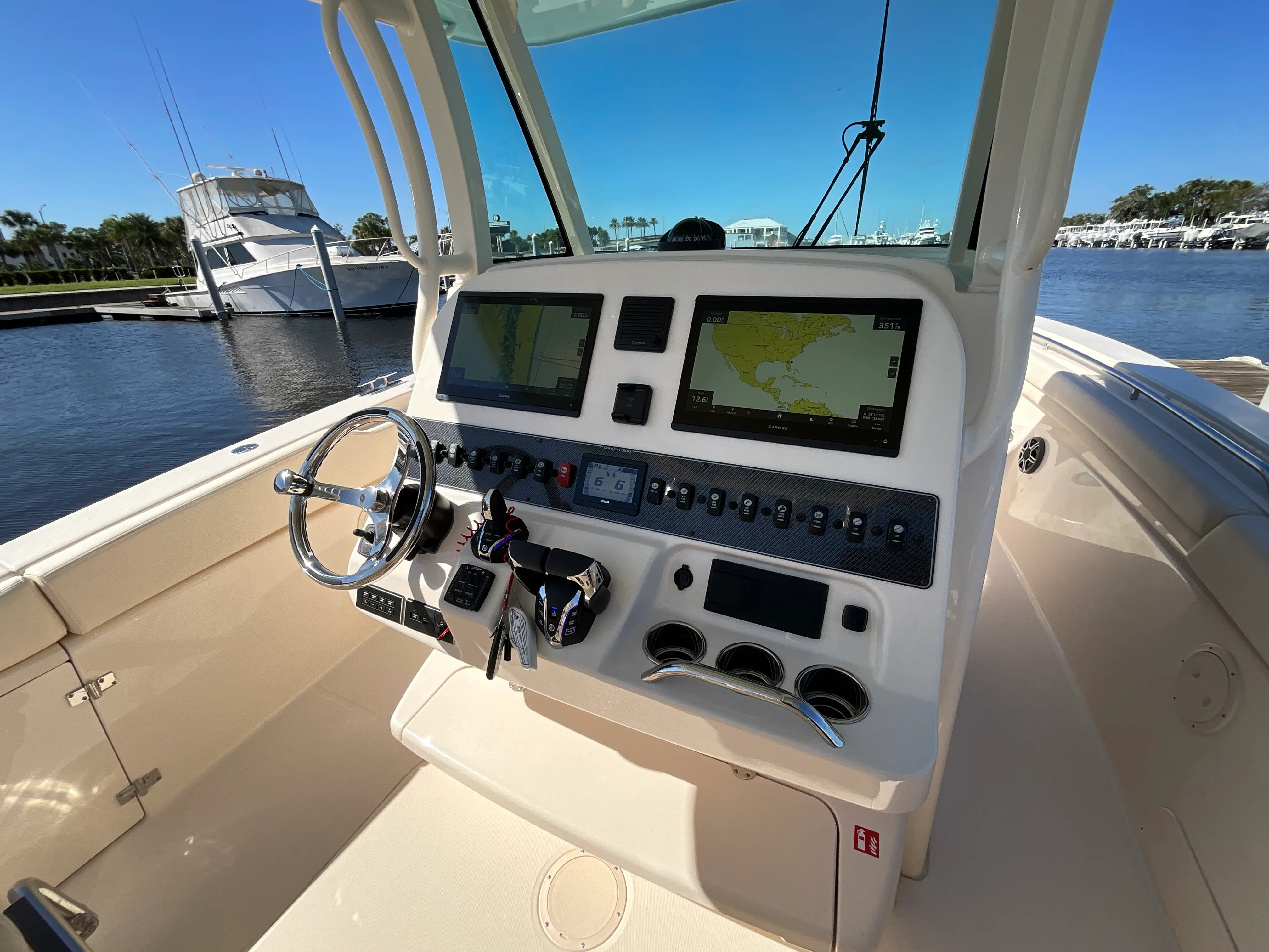 2026 Grady-White Canyon 306 Image Thumbnail #15