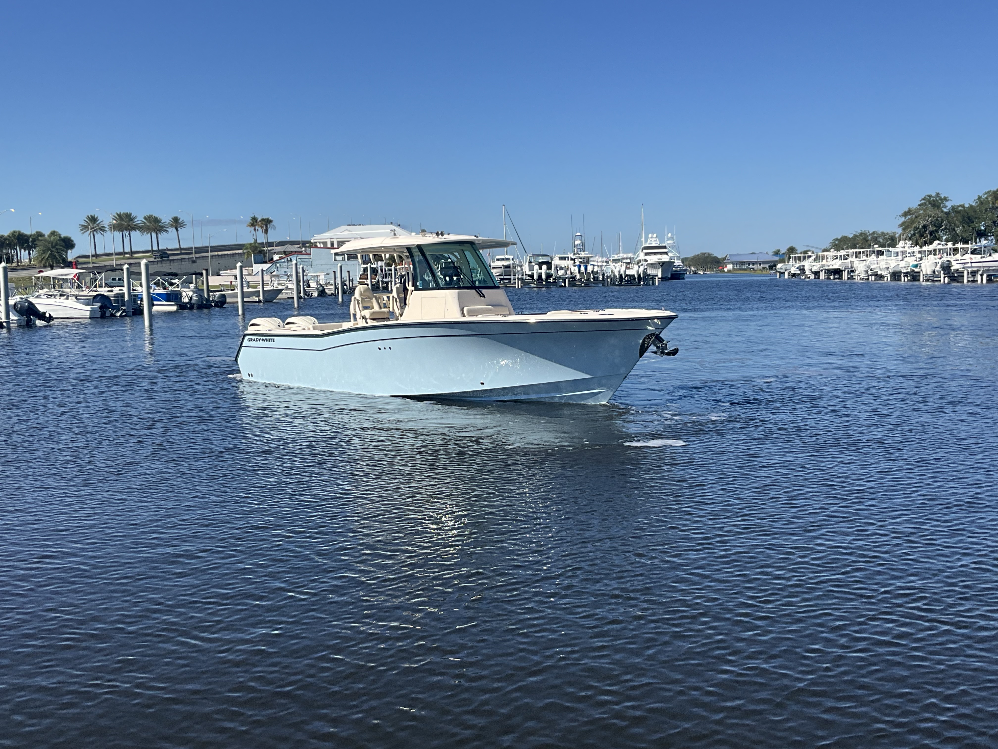 2026 Grady-White Canyon 306 Image Thumbnail #12