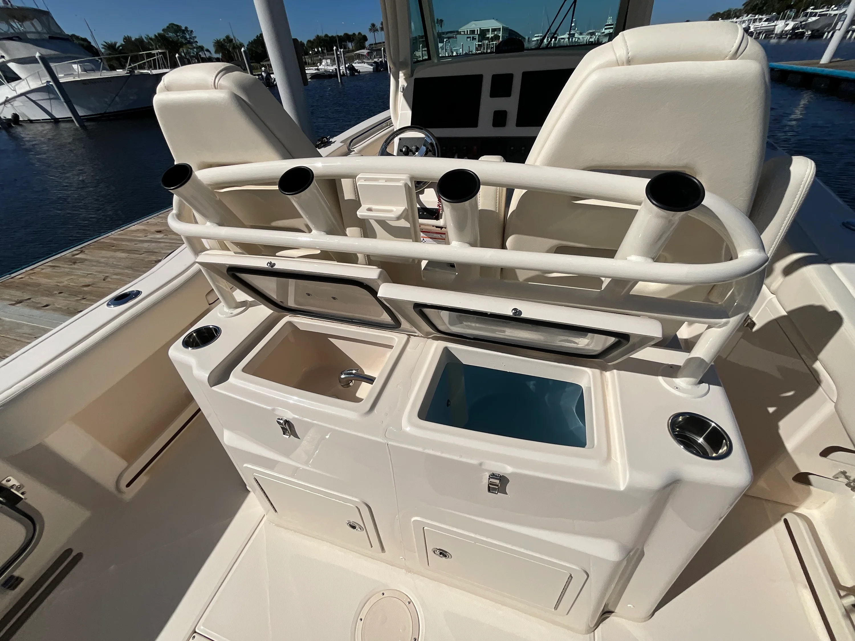 2026 Grady-White Canyon 306 Image Thumbnail #11