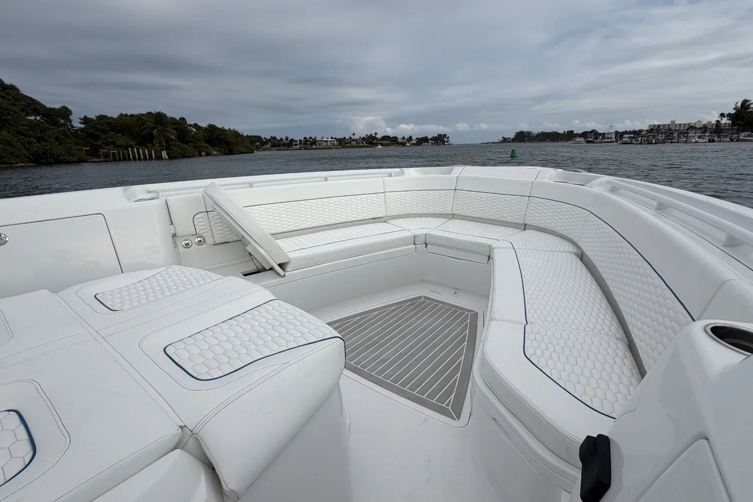 2025 Intrepid 41 Panacea Image Thumbnail #31