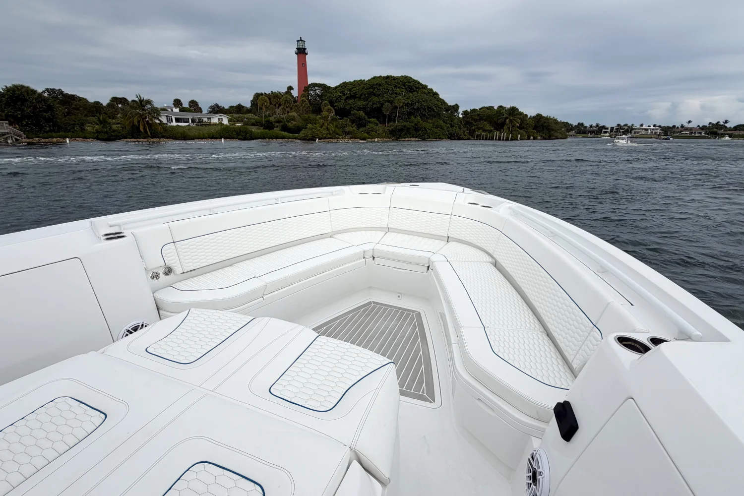 2025 Intrepid 41 PANACEA Image Thumbnail #25