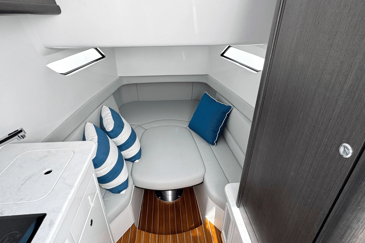 2025 Intrepid 41 Panacea Image Thumbnail #18