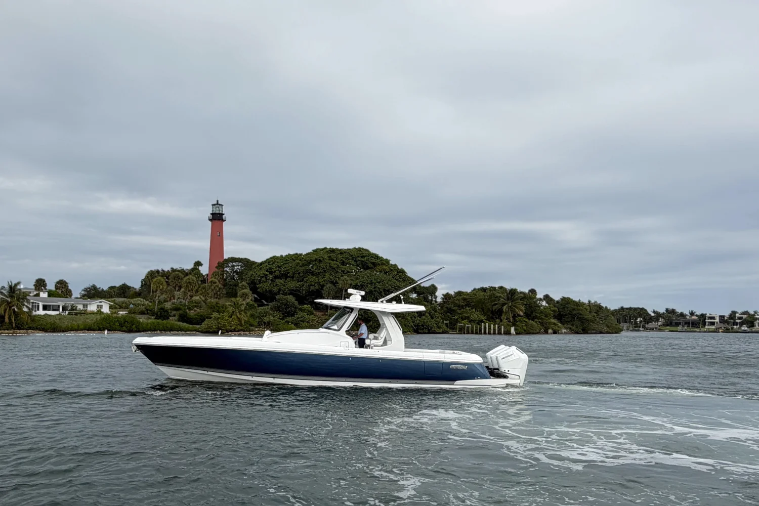 2025 Intrepid 41 PANACEA