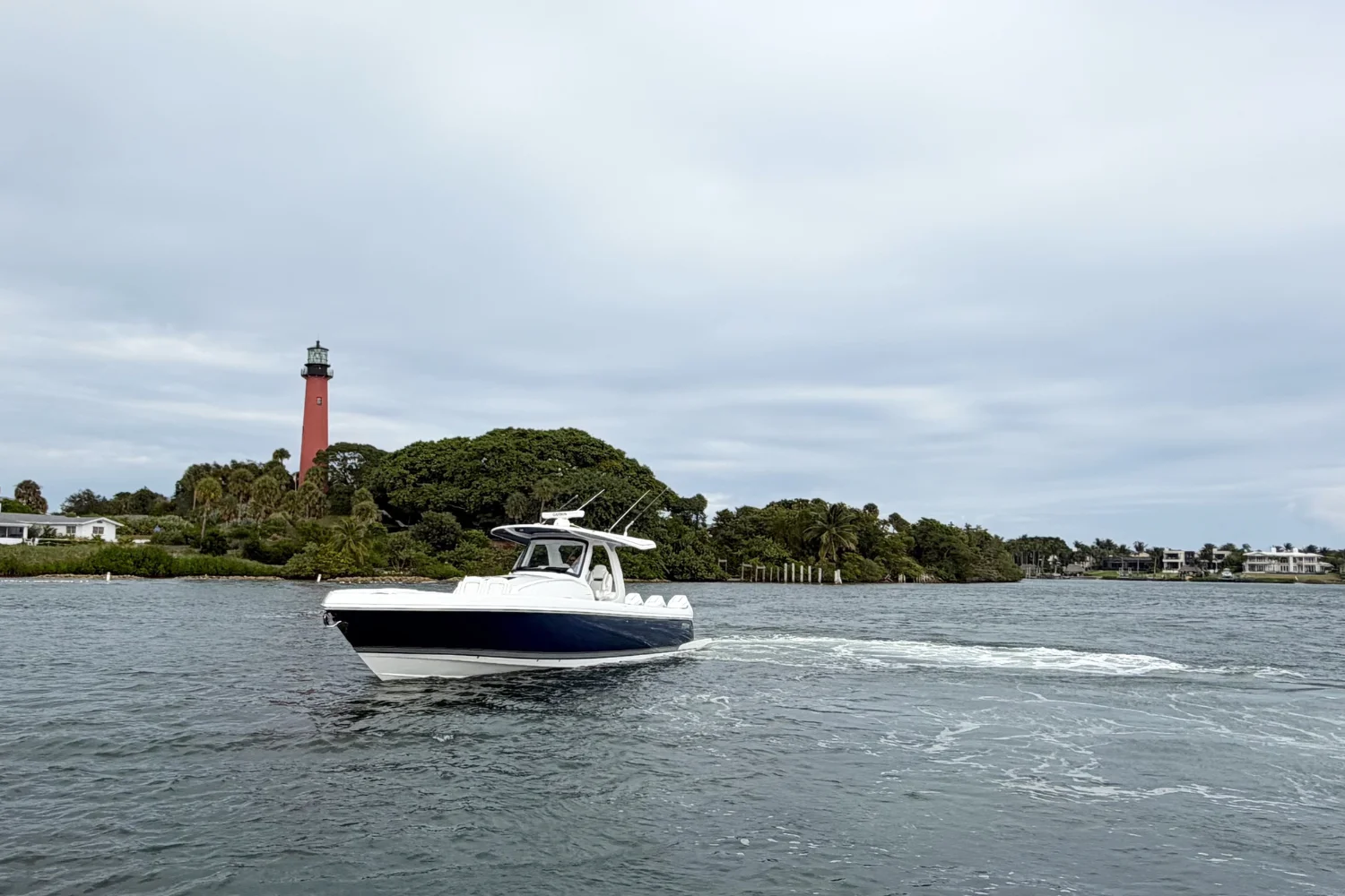 2025 Intrepid 41 PANACEA Image Thumbnail #1